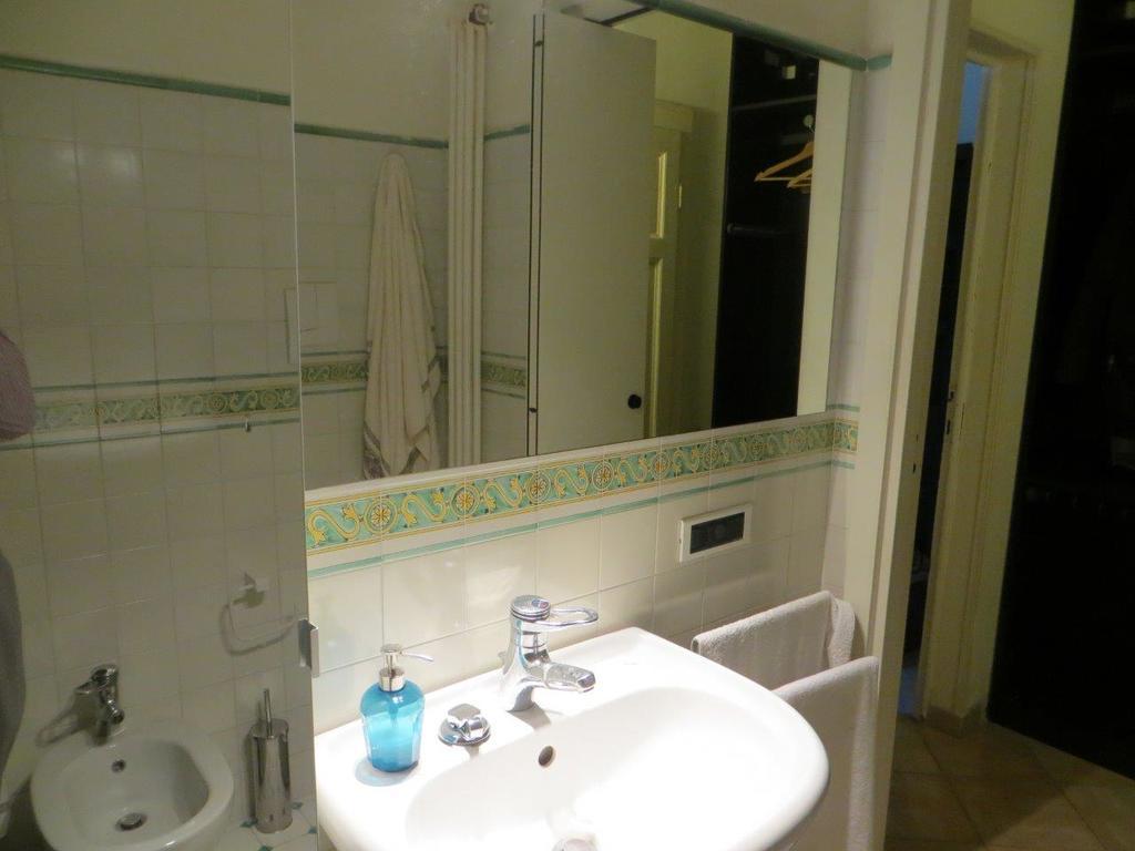 ピサCasa Gabriellaアパートメント エクステリア 写真